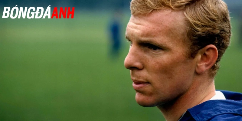 Bobby Moore Moore và những đóng góp lâu dài cho đội tuyển Anh